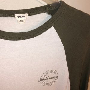 🍉 3/$15 Garage Baseball Tshirt